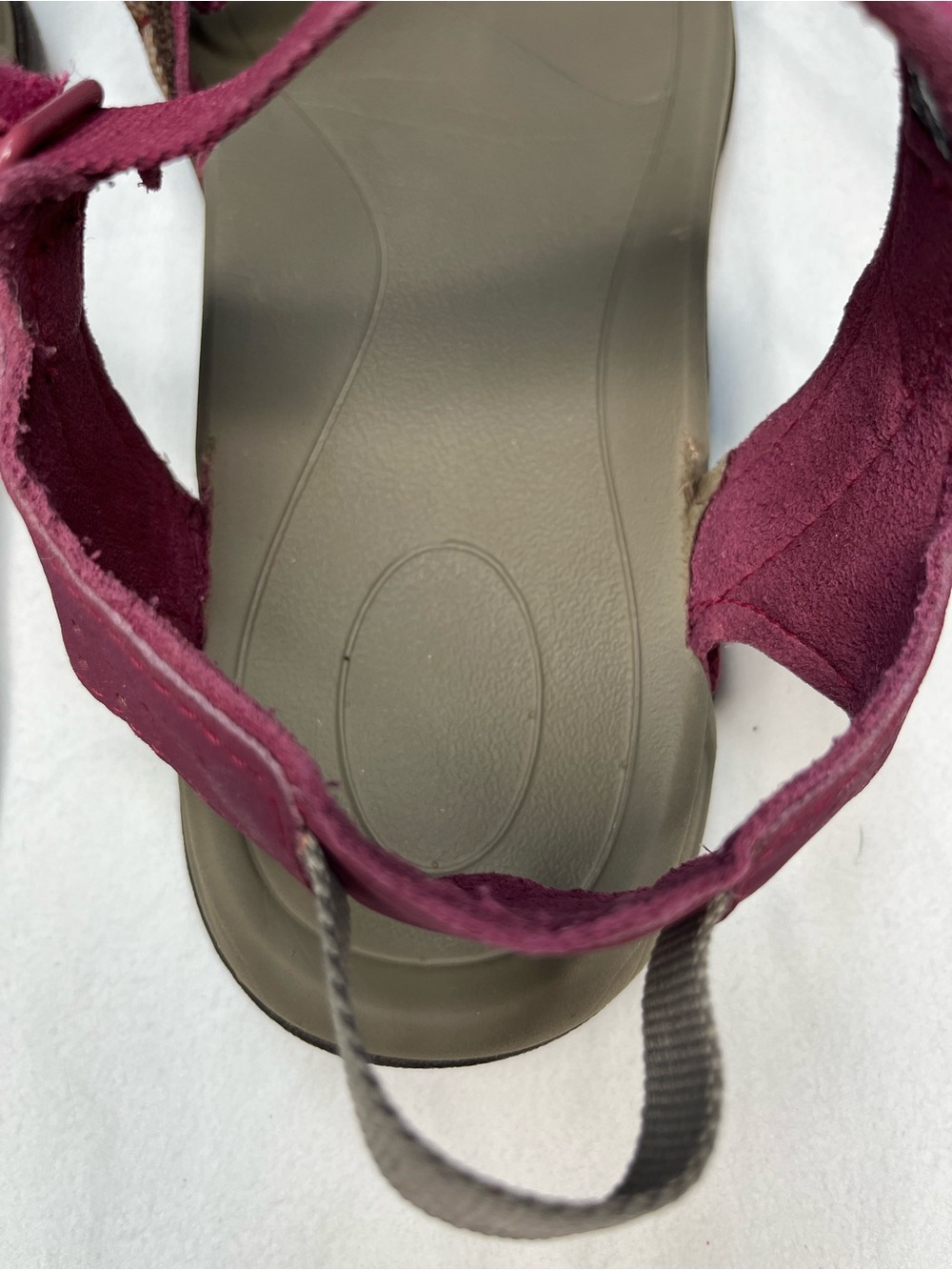 Teva Women's Oneway Sandals Burgundy - Picture 9 of 10